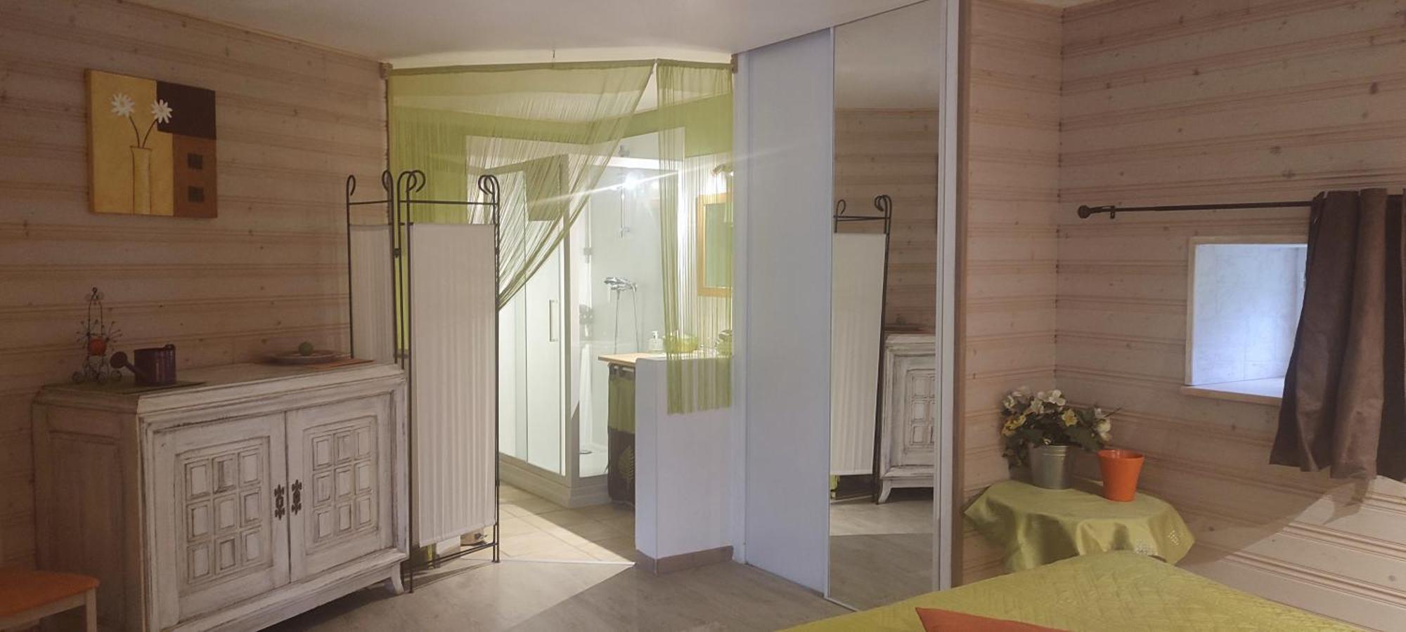 Gite Cosy, Sur Jardin, Terrasse Privee, Parking Au Calme En Rdc Gémozac Kültér fotó