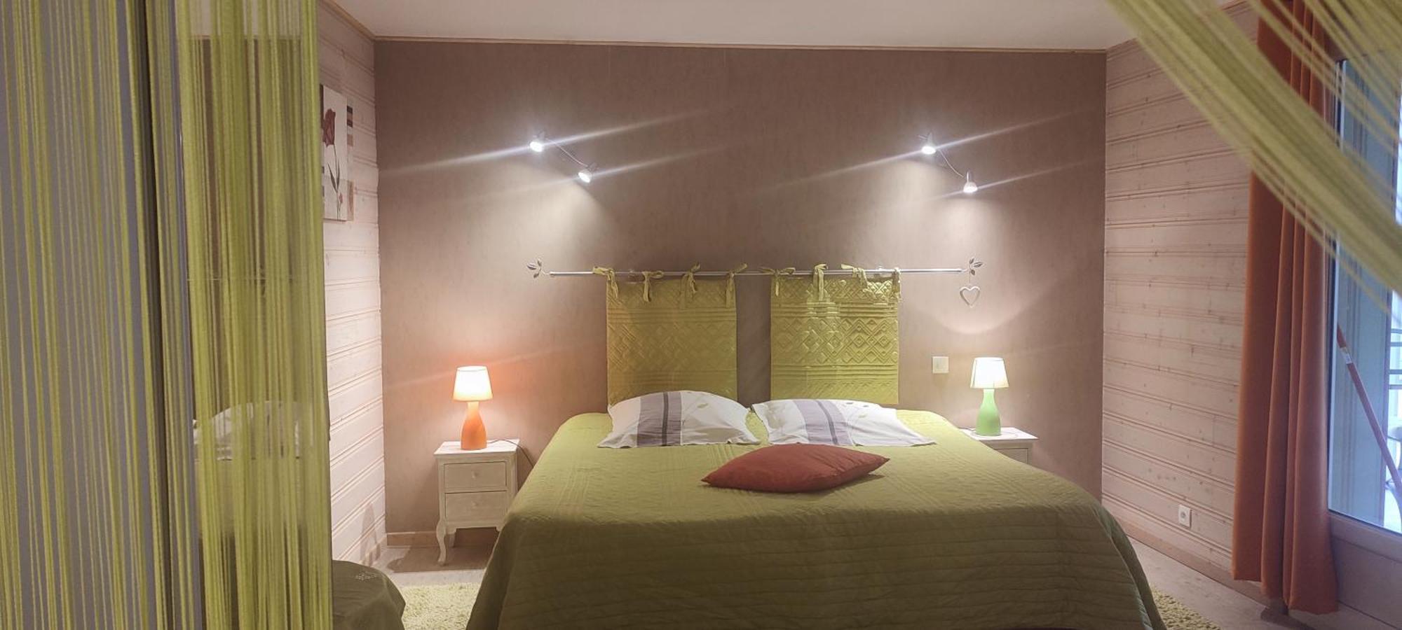 Gite Cosy, Sur Jardin, Terrasse Privee, Parking Au Calme En Rdc Gémozac Kültér fotó